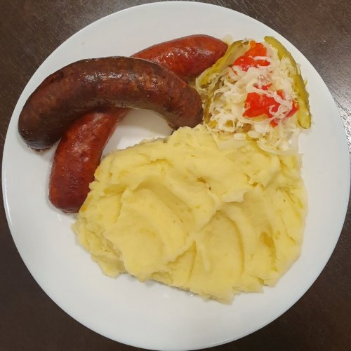 Disznótoros burgonyapürével