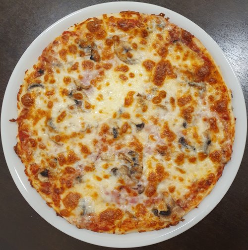 Sonkás-gombás pizza