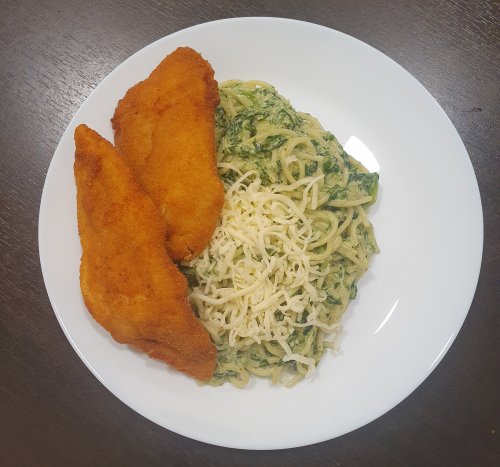 Popeye tészta, 2szelet rántott csirkével