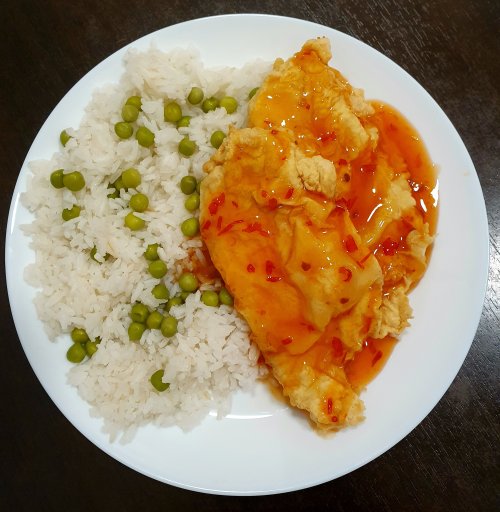 Kínai csirke, jázmin rizi-bizivel