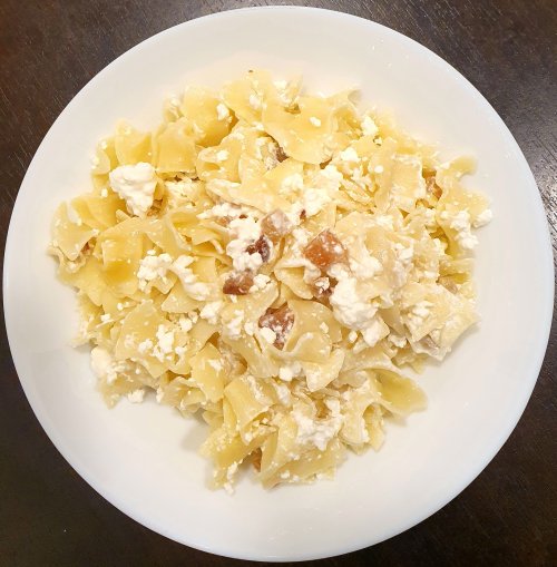 Túrós tészta pirított szalonnával