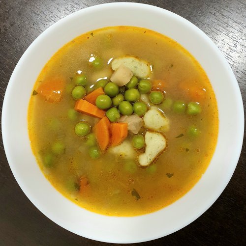 Zöldborsóleves házi galuskával 0.5L AKCIÓ!